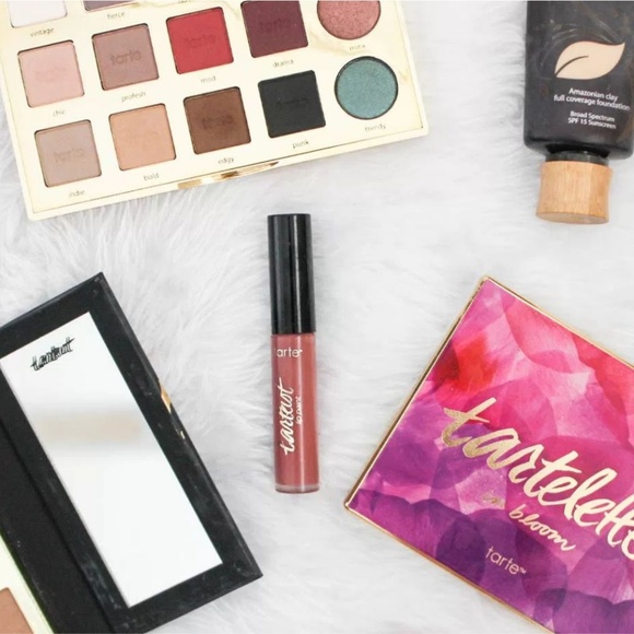 ULTIMATE Makeup Mystery Box !! - Picture 6 of 6